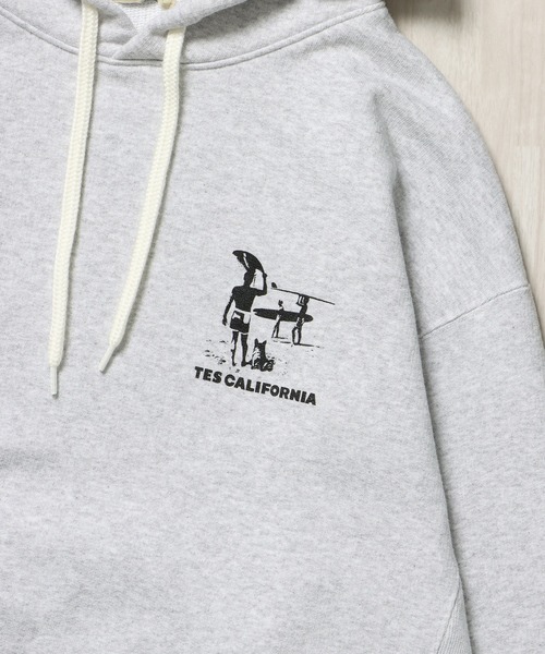 The Endless Summer（エンドレスサマー）の「THE ENDLESS SUMMER SWEAT PARKA / スウェットパーカー（パーカー・メンズ・ホワイト/ブラック/グレー・SMALL/MEDIUM/LARGE/X-LARGE）」の7枚目の写真