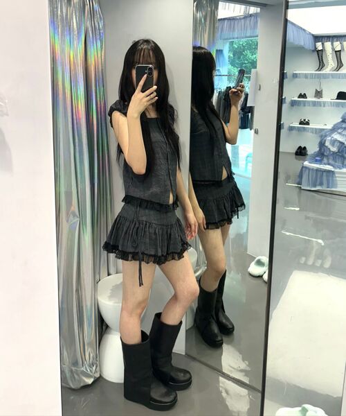 UGLY SHADOW(アグリーシャドウ)の「チェックシャーリングスカート(チャコール)(スカート・レディース・その他・SMALL)」の12枚目の写真