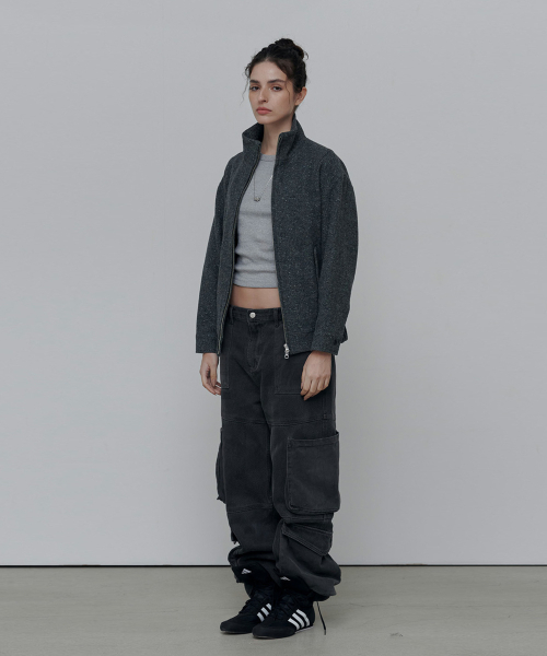 ANYTIME LOREAK(エニタイムロレーク)の「CAMELLIA BIG CARGO PANTS-CHARCOAL(W)(その他パンツ・レディース・その他・SMALL/X-SMALL)」の2枚目の写真