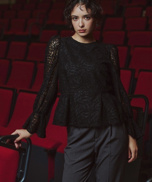 Callarus（カラルス）の「＜単品＞総レースペプラムデザインブラウス〔Callarus〕（シャツ/ブラウス・レディース・ホワイト/ブラック・S/M/L/LL/3L）」の16枚目の写真