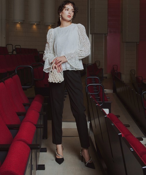 Callarus（カラルス）の「＜単品＞総レースペプラムデザインブラウス〔Callarus〕（シャツ/ブラウス・レディース・ホワイト/ブラック・S/M/L/LL/3L）」の22枚目の写真