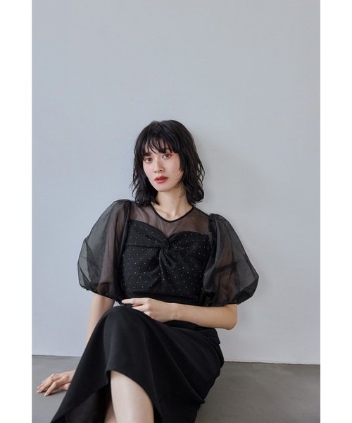 niana(ニアナ)の「ラインストーンツイストパフスリーブドレス パーティードレス オケージョンドレス 結婚式 二次会 同窓会 成人式 お呼ばれワンピース(ドレス・レディース・ブラック/ピンクベージュ/グレイッシュベージュ・M/L)」の10枚目の写真