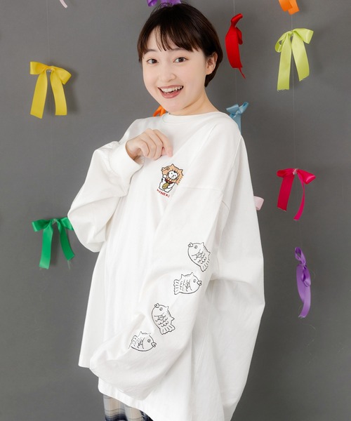 ScoLar Parity（スカラーパリティ）の「353137：タイ焼き招きネコ刺繍ロンT（Tシャツ/カットソー・レディース・オフホワイト/ブラック/ブルー・M）」の2枚目の写真