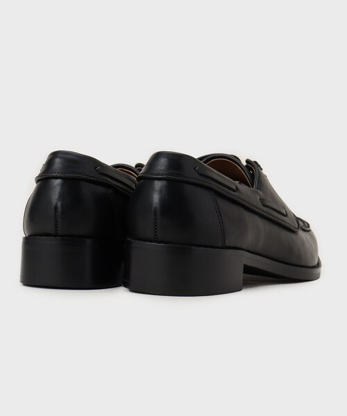 tk.TAKEO KIKUCHI(ティーケータケオキクチ)の「デッキシューズ(ドレスシューズ・メンズ・ブラック・75/65/55)」の4枚目の写真