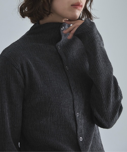 feepur（フェピュール）の「スタンドネックシャーリングシアーカーディガン（カーディガン/ボレロ・レディース・アイボリー/ブラック・MEDIUM）」の13枚目の写真