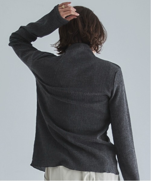 feepur（フェピュール）の「スタンドネックシャーリングシアーカーディガン（カーディガン/ボレロ・レディース・アイボリー/ブラック・MEDIUM）」の8枚目の写真