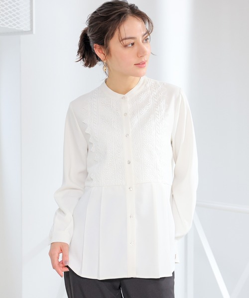 GLACIER lusso(グラシアルッソ)の「フロントレースブラウス(シャツ/ブラウス・レディース・ネイビー/アイボリー/グレイッシュベージュ/グレイッシュブルー・L/LL/M/S)」の15枚目の写真