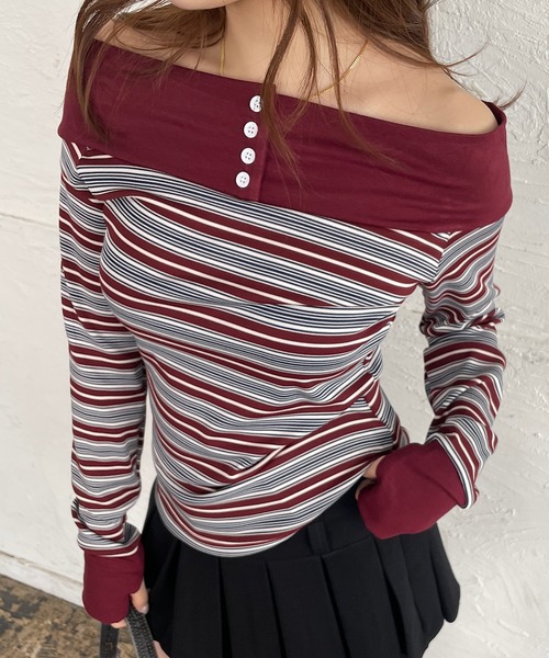 ROGER AND RAW(ロジャーアンドロウ)の「マルチボーダーオフショルトップス(Tシャツ/カットソー・レディース・ボルドー/グレー/ベージュ・FREE)」の3枚目の写真