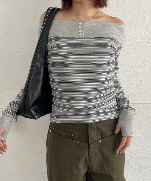 ROGER AND RAW(ロジャーアンドロウ)の「マルチボーダーオフショルトップス(Tシャツ/カットソー・レディース・ボルドー/グレー/ベージュ・FREE)」の21枚目の写真