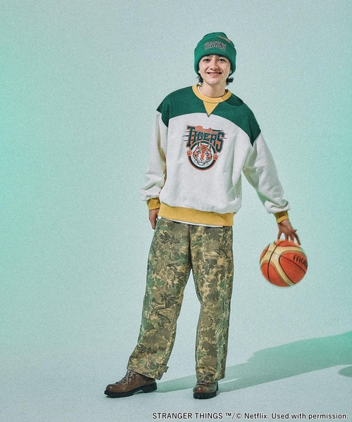 STRANGER THINGS】コラボ配色スウェット（スウェット）｜niko and