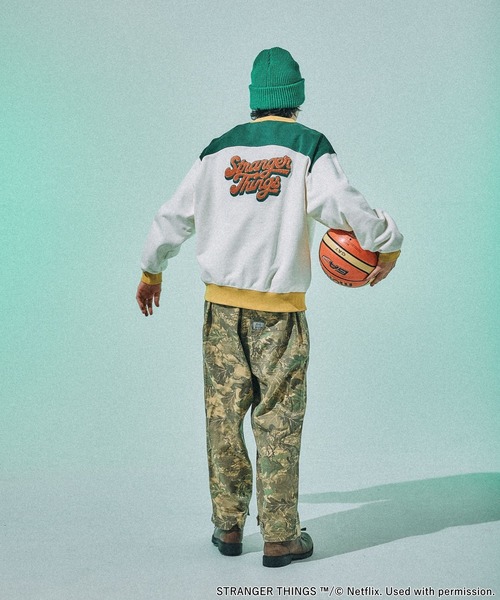 STRANGER THINGS】コラボ配色スウェット（スウェット）｜niko and