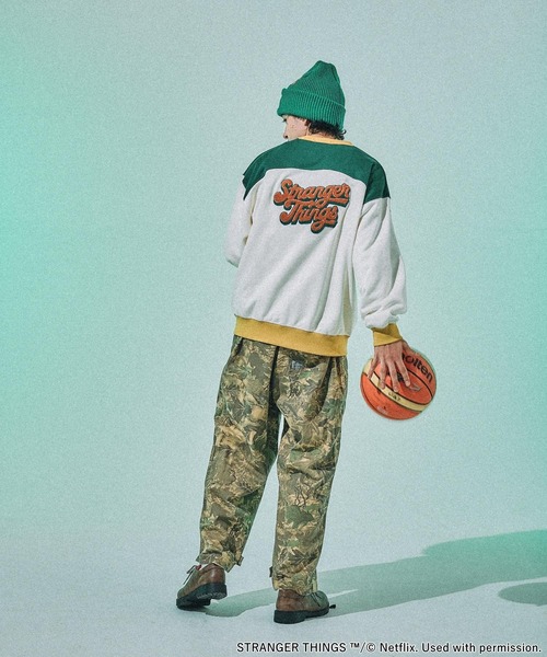 ★新品★ストレンジャーシングス ニコアンド配色スウェット STRANGER THINGS】コラボ配色スウェット（スウェット）｜niko and