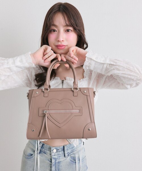 OLIVE des OLIVE（オリーブデオリーブ）の「ハートスタッズバッグ（トートバッグ・レディース・ピンク/ブラック/アイボリー/ベージュ・FREE）」の12枚目の写真