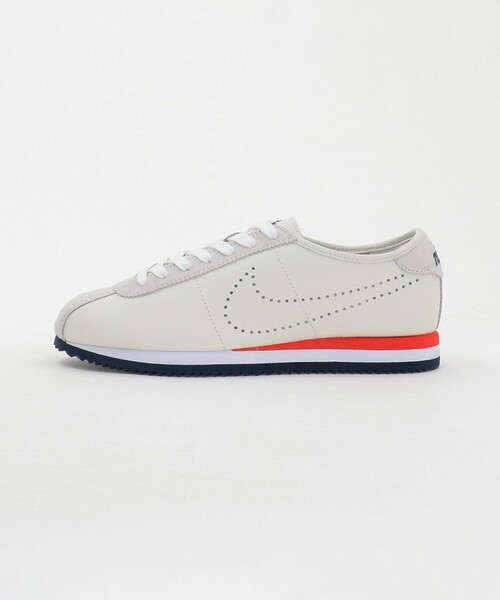 NIKE(ナイキ)の「<NIKE>コルテッツ レザー スニーカー(スニーカー・レディース・オフホワイト/ベージュ・23cm/25cm/24cm/23.5cm/22.5cm/24.5cm)」の17枚目の写真