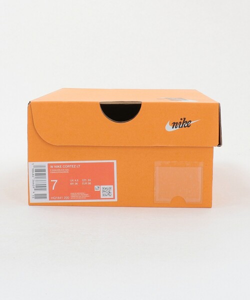 NIKE(ナイキ)の「<NIKE>コルテッツ レザー スニーカー(スニーカー・レディース・オフホワイト/ベージュ・23cm/25cm/24cm/23.5cm/22.5cm/24.5cm)」の22枚目の写真