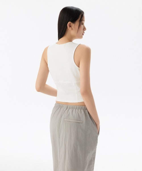 MUSINSA STANDARD WOMAN（ムシンサスタンダードウーマン）の「ウィメンズシャーリングビスチェタンクトップ[ホワイト]（Tシャツ/カットソー・レディース・その他・SMALL/MEDIUM/LARGE/X-SMALL）」の6枚目の写真