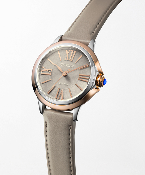 CITIZEN(シチズン)の「CITIZEN L EM1166-01Z(アナログ腕時計・レディース・シルバー・FREE)」の2枚目の写真