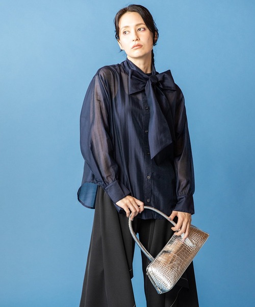 OSMOSIS(オズモーシス)の「アシンメトリーハンドルバッグ(ハンドバッグ・レディース・シルバー/ブラック/アイボリー・ONE SIZE)」の1枚目の写真
