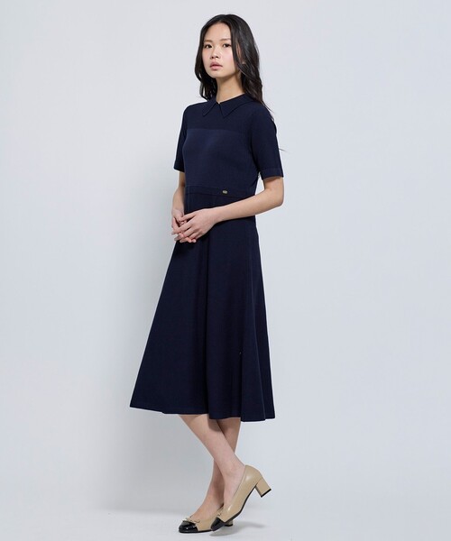 TOCCA(トッカ)の「HONEYCOMB MESH KNIT ニットドレス(ワンピース・レディース・ブラック系/ネイビー系・SMALL/MEDIUM)」の7枚目の写真