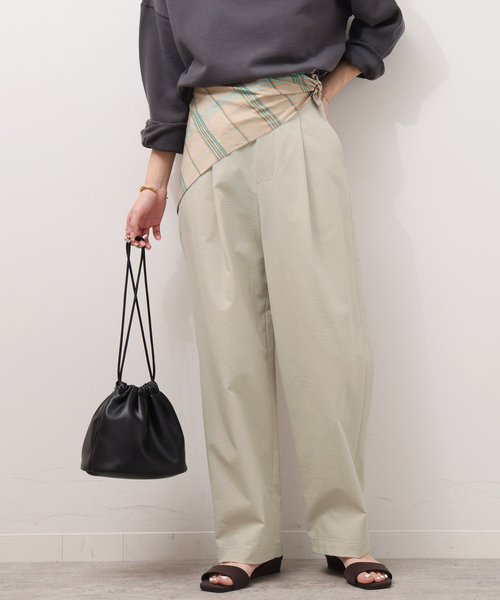 JOURNAL STANDARD relume（ジャーナルスタンダード　レリューム）の「《追加》［UVカット / 撥水］【SPENSIERATO】ストレートパンツ（スラックス・レディース・ブラック/アイボリー・36/38）」の11枚目の写真