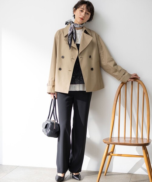 23区(ニジュウサンク)の「ドビーストライプ バックタックフレアブラウス(シャツ/ブラウス・レディース・ホワイト系1/スカイブルー系1/ネイビー系1・38)」の9枚目の写真