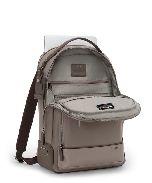 TUMI（トゥミ）の「HARRISON 「ウォレン」バックパック（A4/PC15インチまで対応）（バックパック/リュック・メンズ・ベージュ系その他・FREE）」の3枚目の写真