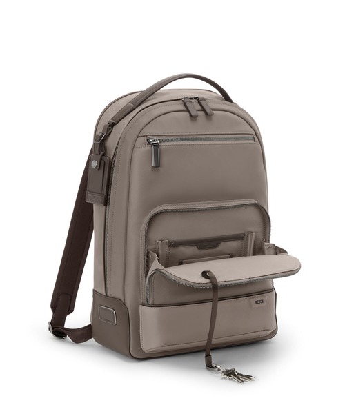 TUMI（トゥミ）の「HARRISON 「ウォレン」バックパック（A4/PC15インチまで対応）（バックパック/リュック・メンズ・ベージュ系その他・FREE）」の2枚目の写真