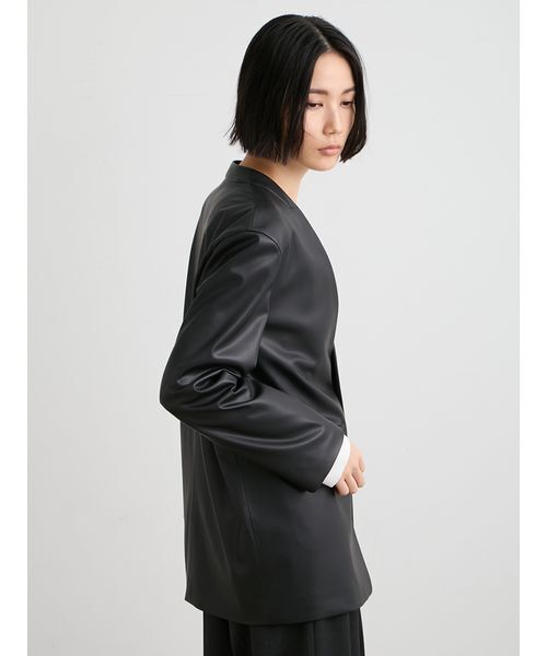 MIESROHE(ミースロエ)の「ウォッシャブルレザーノーカラージャケット(ノーカラージャケット・レディース・ブラック/ブラウン/ベージュ・0/1)」の9枚目の写真