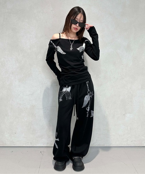sedacle girl(セダクルガール)の「アシメオフショルプリントロンT(Tシャツ/カットソー・レディース・ブラック/グレー・SMALL/MEDIUM)」の17枚目の写真