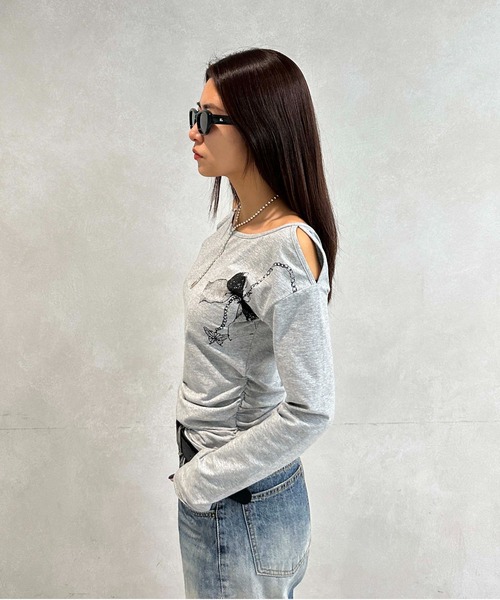 sedacle girl(セダクルガール)の「アシメオフショルプリントロンT(Tシャツ/カットソー・レディース・ブラック/グレー・SMALL/MEDIUM)」の21枚目の写真