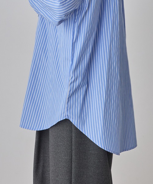 hunch（ハンチ）の「スラブ/デニム ストライプフリルシャツ（シャツ/ブラウス・レディース・ホワイト×ブルー/オフホワイト/ネイビー・FREE）」の17枚目の写真