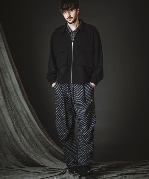 NO ID.(ノーアイディ)の「【NO ID.】W-Pocket Zip Blouson / Wポケット ジップ ブルゾン(ブルゾン・メンズ・ブラック/ストライプ・ONE SIZE)」の7枚目の写真