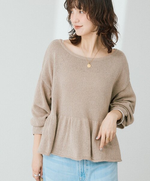 RIVE DROITE(リヴドロワ)の「予約【大人の甘さを演出】ルーズペプラムニット(ニット/セーター・レディース・モカ/グリーン/ホワイト系その他/ブラック・FREE)」の3枚目の写真