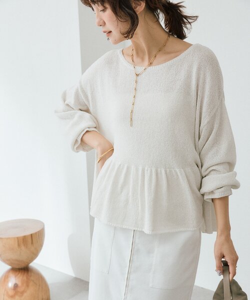 RIVE DROITE(リヴドロワ)の「予約【大人の甘さを演出】ルーズペプラムニット(ニット/セーター・レディース・モカ/グリーン/ホワイト系その他/ブラック・FREE)」の12枚目の写真