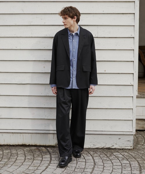 PUBLIC TOKYO(パブリックトウキョウ)の「(セットアップ対応)TECH WOOL テーラードジャケット /オフィスカジュアル/防シワ/オールシーズン(セットアップ・メンズ・カーキ/ブラック・2/1)」の6枚目の写真
