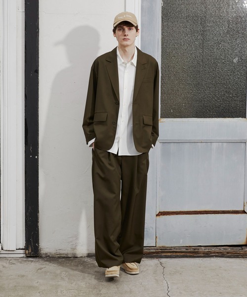 PUBLIC TOKYO(パブリックトウキョウ)の「(セットアップ対応)TECH WOOL テーラードジャケット /オフィスカジュアル/防シワ/オールシーズン(セットアップ・メンズ・カーキ/ブラック・2/1)」の12枚目の写真