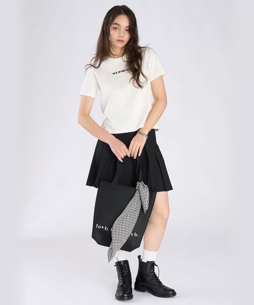 To b. by agnes b.(トゥービーバイアニエスベー)の「To b. by agnes b. × NEEDBY heritage TO B. OR NOT TO B. MINI TS(Tシャツ/カットソー・レディース・ホワイト・38/40)」の7枚目の写真