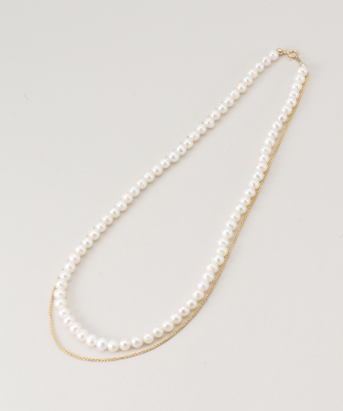 Spick & Span（スピックアンドスパン）の「jour couture / ジュール クチュール 別注パール*チェーンネックレス*（ネックレス・レディース・ホワイト・FREE）」の2枚目の写真