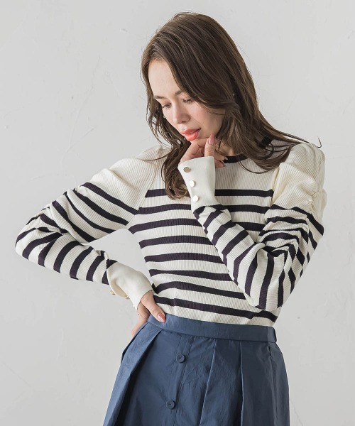 Viaggio Blu(ビアッジョブルー)の「シャーリングスリーブニット(ニット/セーター・レディース・ブラック系その他/ピンク/ネイビー/オフホワイト・M)」の3枚目の写真