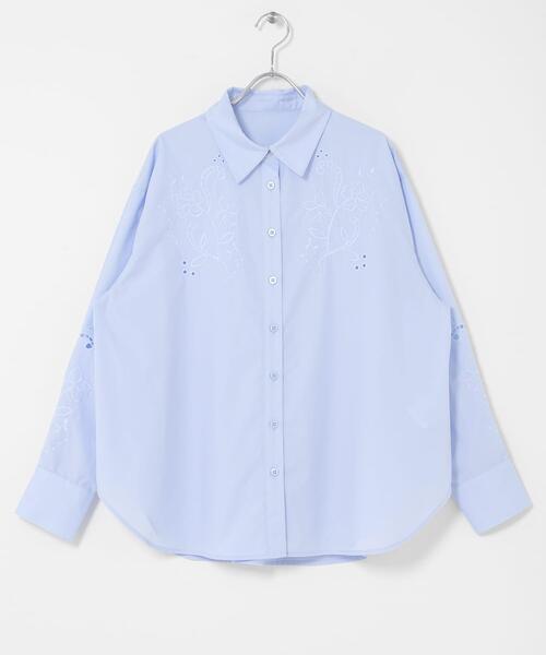 SENSE OF PLACE by URBAN RESEARCH（センスオブプレイスバイアーバンリサーチ）の「カットワークエンブロイダリーシャツ（シャツ/ブラウス・レディース・ライトブルー/ネイビー/オフホワイト・ONE）」の6枚目の写真
