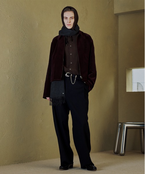 Jieda(ジエダ)の「DRAPING TUCK SLACKS(スラックス・メンズ・ブラウン/グレー/ブラック・2/1)」の4枚目の写真