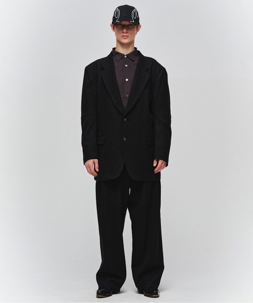 Jieda(ジエダ)の「DRAPING TUCK SLACKS(スラックス・メンズ・ブラウン/グレー/ブラック・2/1)」の15枚目の写真