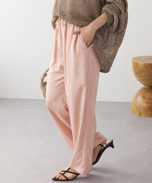 RIVE DROITE（リヴドロワ）の「予約【上品な光沢】サテンツイルイージーパンツ（その他パンツ・レディース・ベージュ/ピンク/チャコールグレー・38/36）」の3枚目の写真