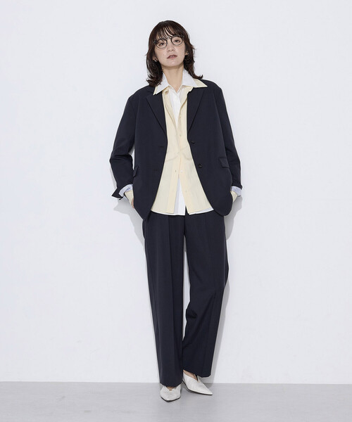 COMME CA Wardrobe(コムサワードローブ)の「【セットアップ対応】パウダープレーンストレッチ ロングジャケット(スーツジャケット・レディース・ブラウン/ネイビー・7号/9号)」の3枚目の写真