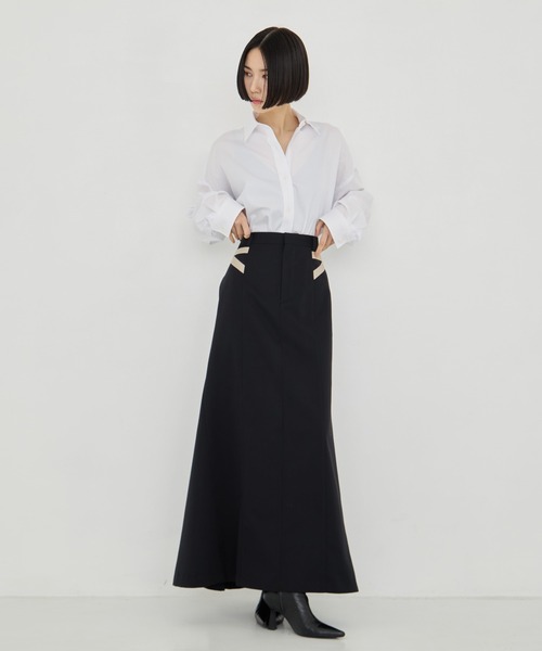 JOHN LAWRENCE SULLIVAN(ジョンローレンスサリバン)の「【JOHN LAWRENCE SULLIVAN/ジョンローレンスサリバン】WOOL DOBBY SIDE STRAP SKIRT/ウールドビーサイドストライプスカート(スカート・レディース・ブラック/ブラウン・S/M)」の4枚目の写真