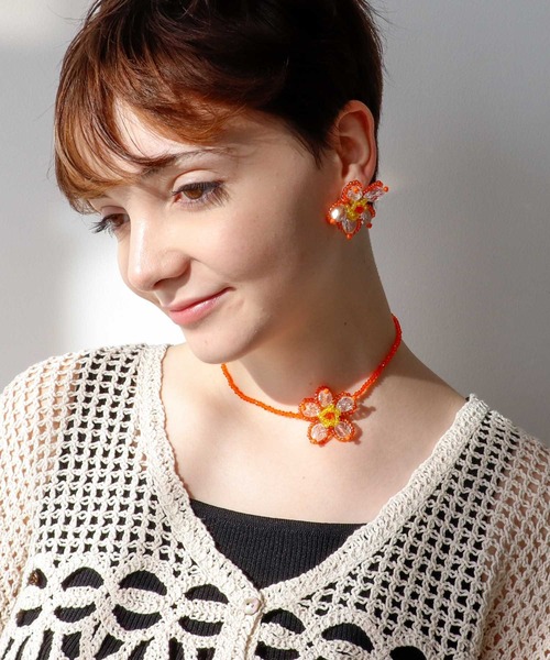 Three Four Time（ｽﾘｰﾌｫｰﾀｲﾑ）の「フラワービーズチョーカー（ネックレス・レディース・イエロー/オレンジ・FREE）」の9枚目の写真
