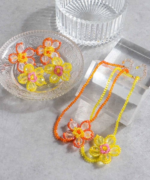 Three Four Time（ｽﾘｰﾌｫｰﾀｲﾑ）の「フラワービーズチョーカー（ネックレス・レディース・イエロー/オレンジ・FREE）」の13枚目の写真