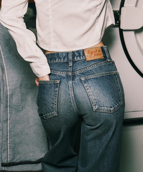 X-girl(エックスガール)の「FLARED DENIM PANTS(デニムパンツ・レディース・ライトインディゴブルー/ダークインディゴブルー・S/M)」の5枚目の写真