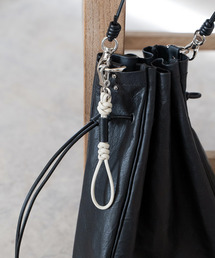 SENTI（センティ）の「SENTI センティ / LEATHER BRAID KEYCHAIN / レザーブレードキーホルダー 牛革 日本製 / 2051（キーホルダー）」