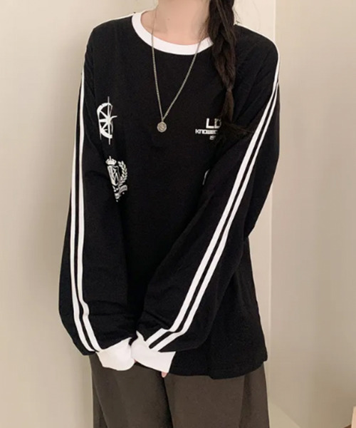 VIVID LADY(ビビッドレディー)の「配色ライン ロングTシャツ 長袖(Tシャツ/カットソー・レディース・ネイビー/ブラック/ホワイト・FREE)」の8枚目の写真